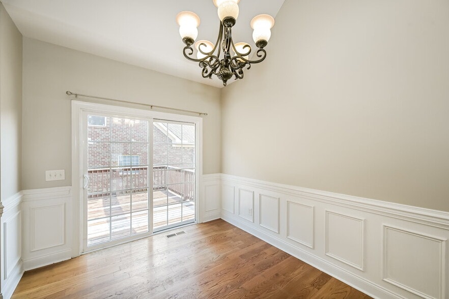 Building Photo - 1067 Windtree Trace
