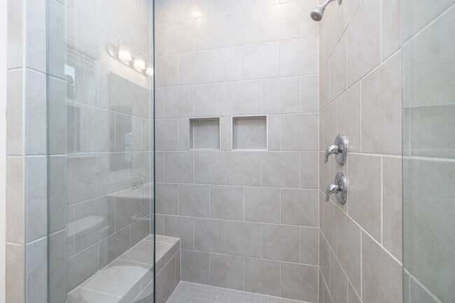 Building Photo - BEAUTIFUL 3 Bedroom Home - Stonebridge Fairways - AVAILABLE NOW