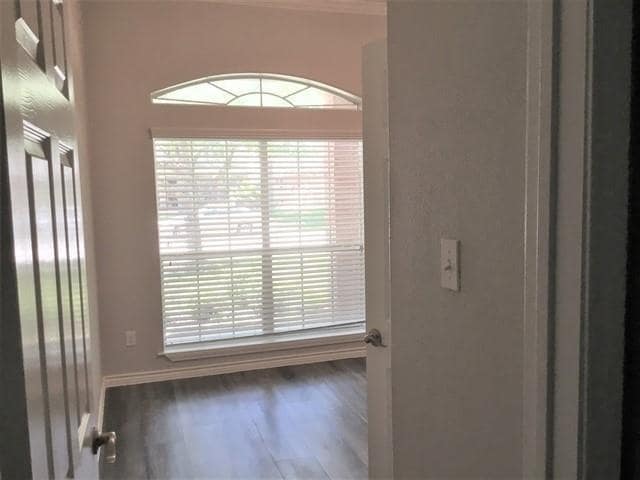 Building Photo - 420 Magnolia Estates Dr