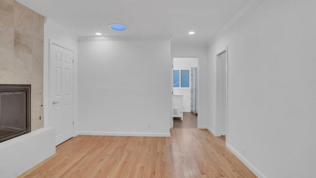 Building Photo - Lovely Home in San Jose near scenic Alum Rock! 2 Bedroom 2 Bath plus 1 Bed/1 Bath ADU