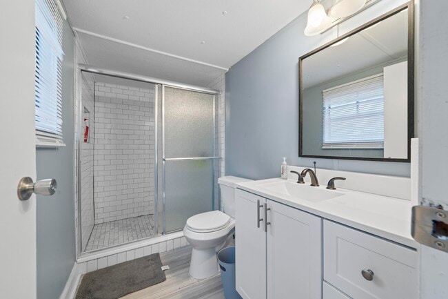 Building Photo - 158 Thomas Field Rd SE