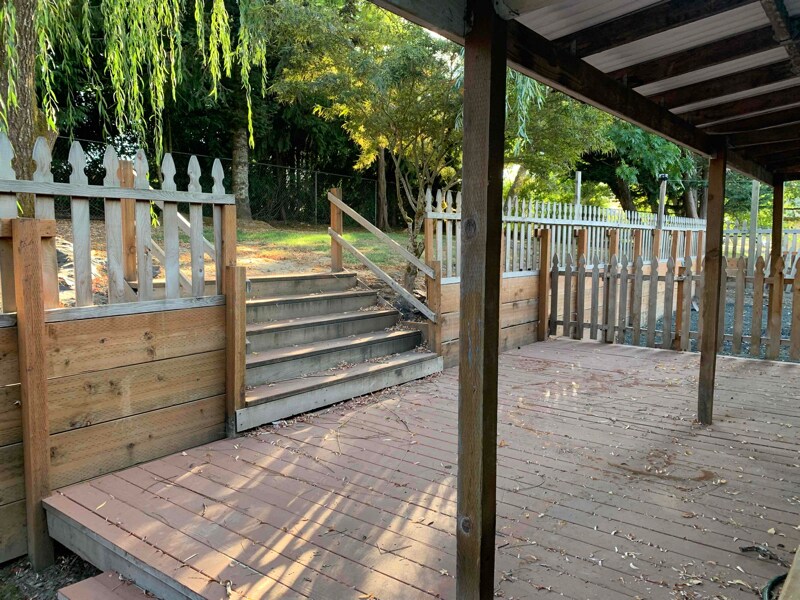 Building Photo - 1341 Rhoda Ln