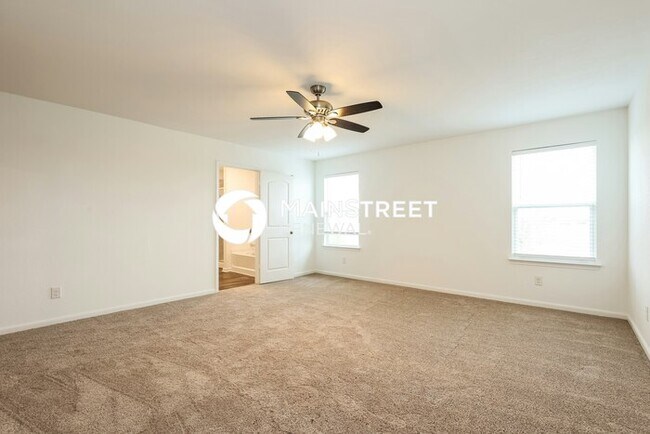 Building Photo - 4 Bedroom Pet-Friendly Home in New Braunfe...