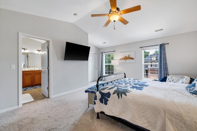 Building Photo - 8018 Presidio Ct