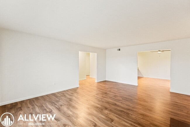 Building Photo - 16651 Tunstall Ln