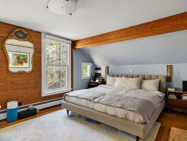 Building Photo - 20 Sherman Rd