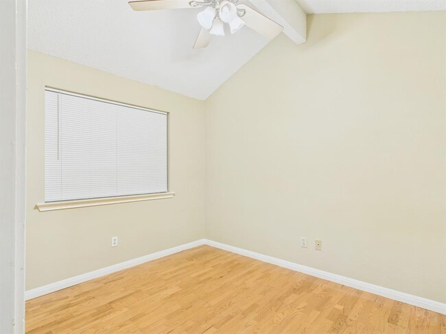 Building Photo - 14405 Tiffer Ln