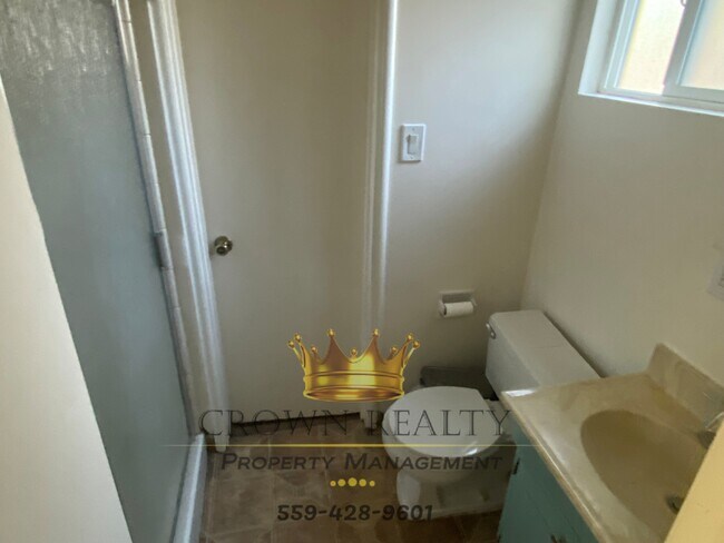 Building Photo - 886 Cardoza Dr