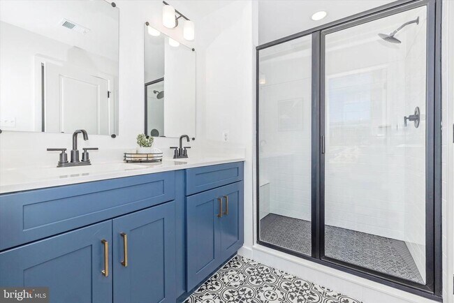 Building Photo - 1631 Blacksmith Wy