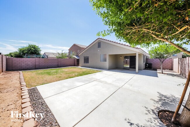 Building Photo - 10634 W Pima St