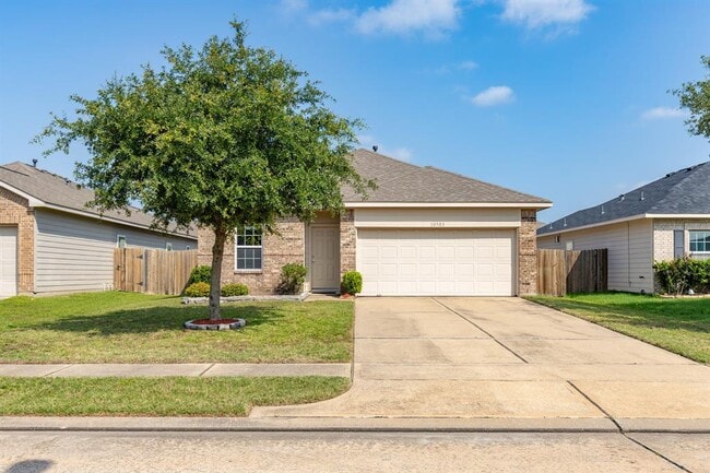 Building Photo - 10903 Woodwind Shadows Dr