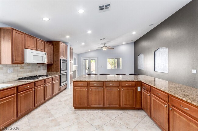 Building Photo - 3660 Toscanella Ave