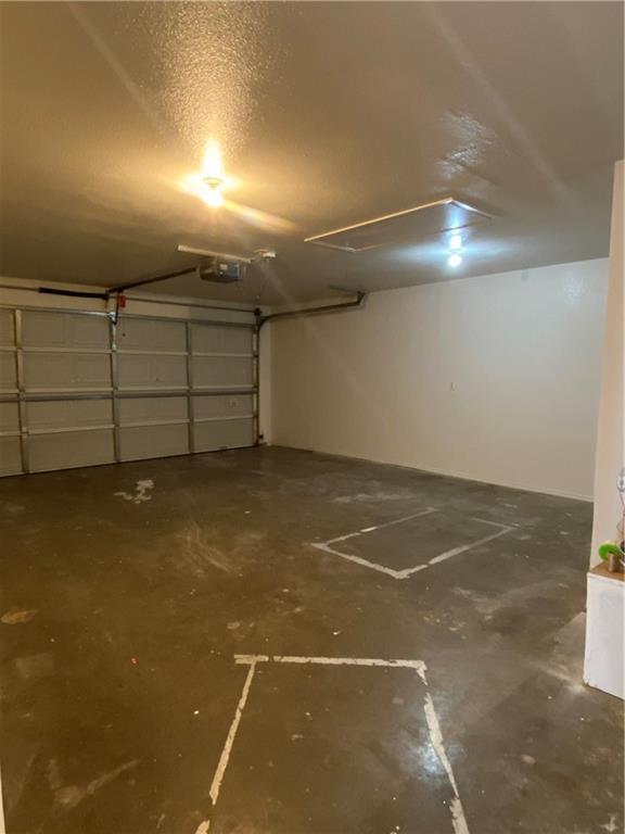 Building Photo - 1622 Tolleson Loop