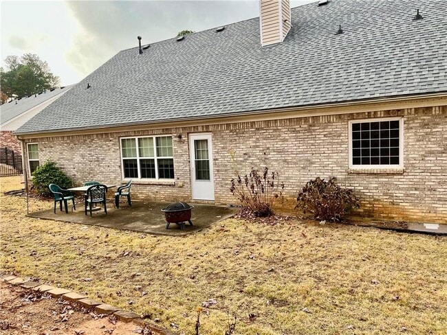 Building Photo - 283 Grand Ashbury Ln