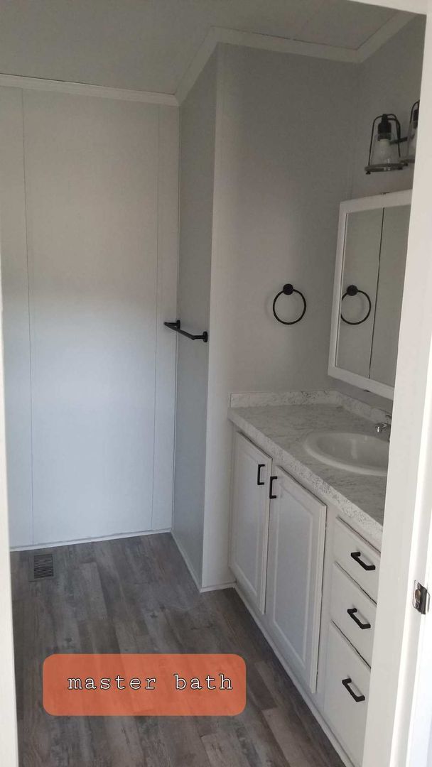 Building Photo - Beautiful 3-bd SFhome