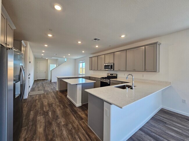 Building Photo - 7430 Chadbourne Wy