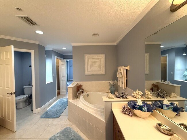 Building Photo - 7296 Marathon Dr