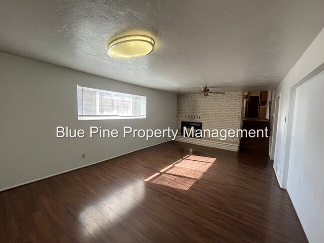 Building Photo - 1570 12th St
