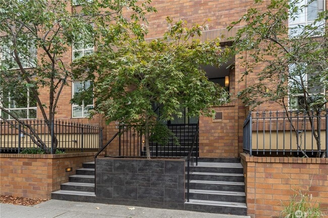 Building Photo - 1bd/1ba Seattle Condo