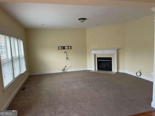 Building Photo - 5645 Princeton Run Trail