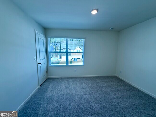 Building Photo - 1261 Fagiolo St