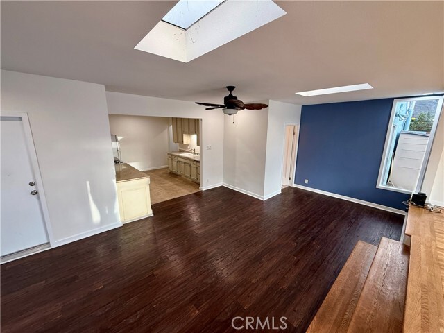 Building Photo - 14621 Fonthill Ave