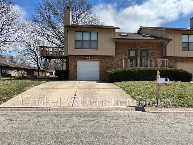 Primary Photo - 158 Marion Dr