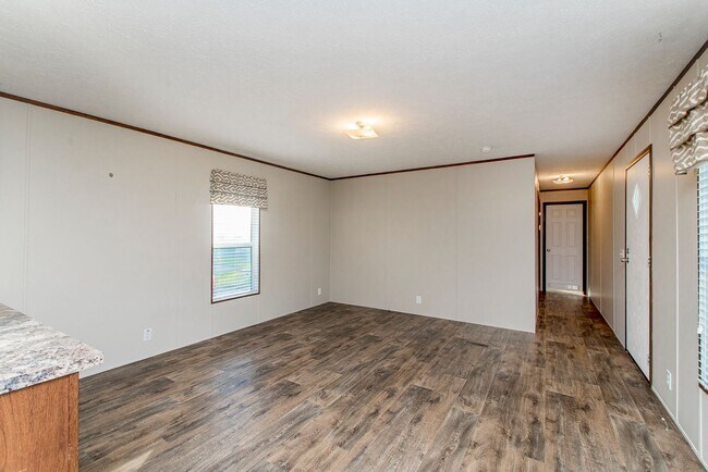 Building Photo - 27849 Frindik Ln
