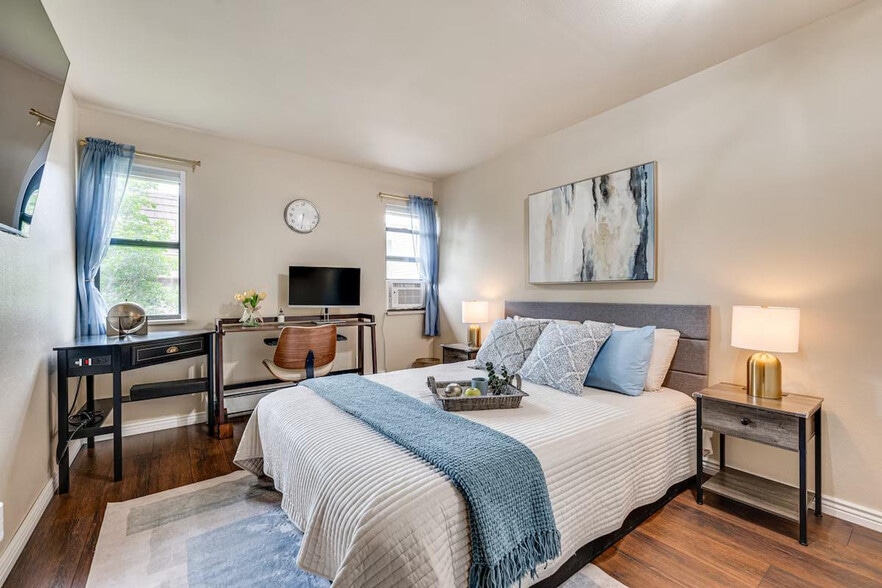 Building Photo - 3315 Chisholm Trail