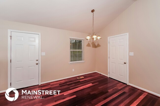 Building Photo - 2505 Galloway Dr