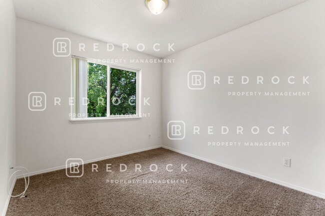 Building Photo - 4838 N Orchid Ln
