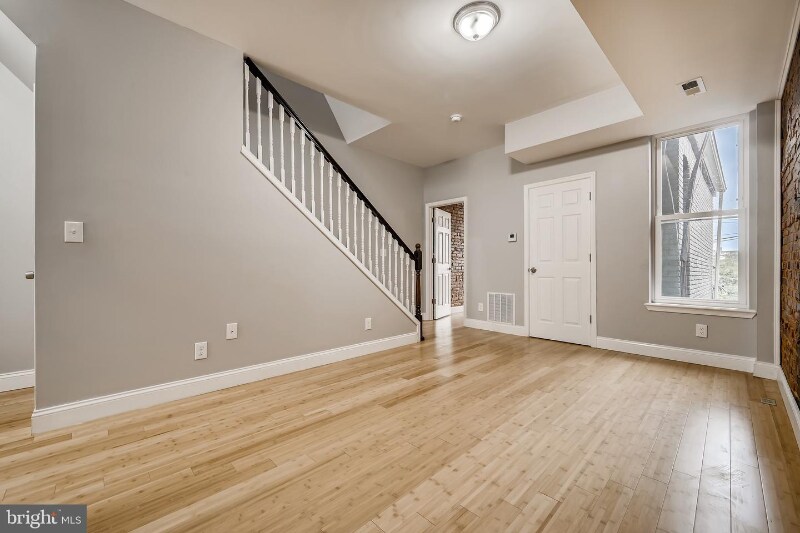 Building Photo - 2115 Homewood Ave