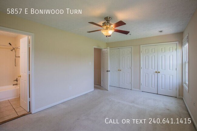 Building Photo - 5857 E Boniwood Turn