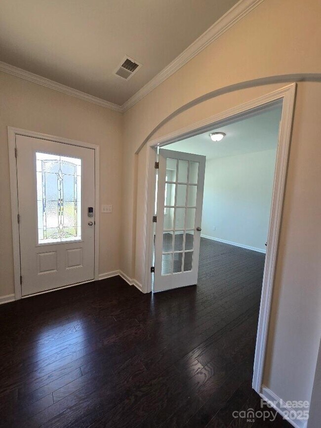 Building Photo - 14611 Murfield Ct