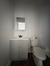 Building Photo - 942 Franklin St