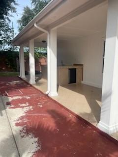 Building Photo - 1702 Kemah Oaks Dr