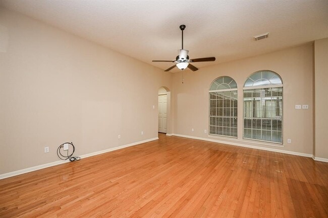 Building Photo - 1335 Remington Crest Dr