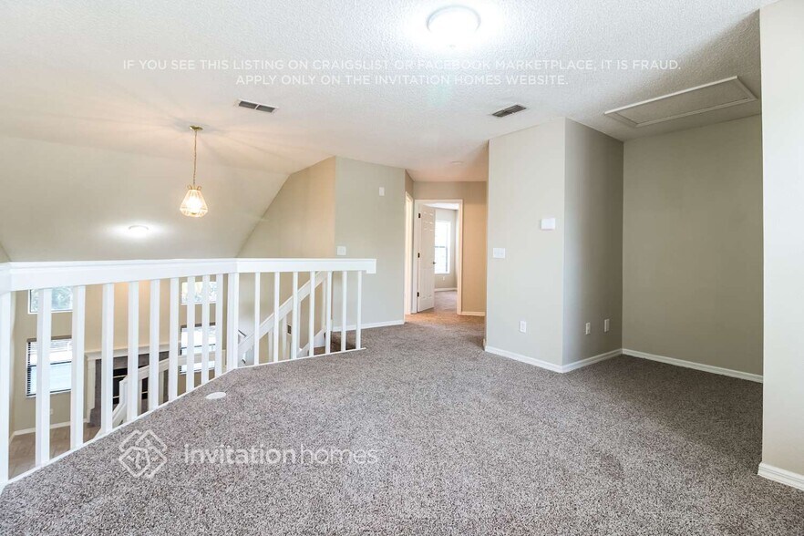 Building Photo - 1011 Surge Ct