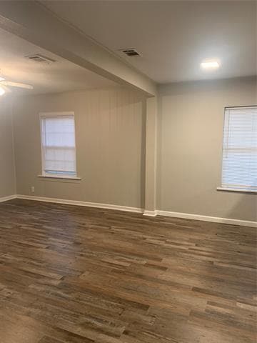 Building Photo - 706 N Park Ave