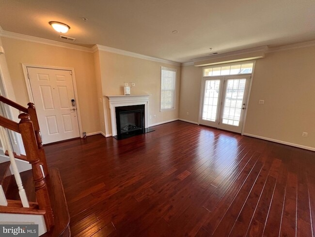 Building Photo - 42592 Sunset Ridge Square