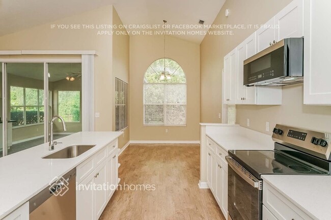 Building Photo - 441 Long Cove Rd