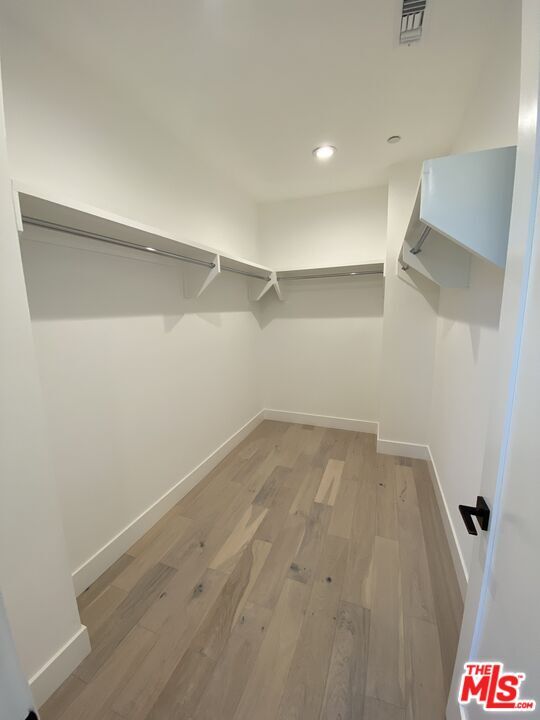 Building Photo - 1651 S Hayworth Ave