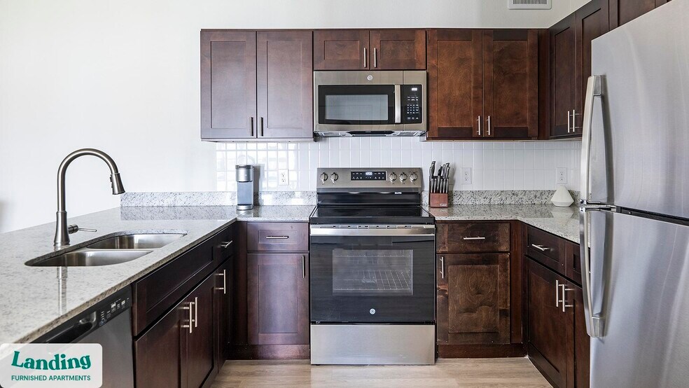 Building Photo - 2115 windsor Blvd