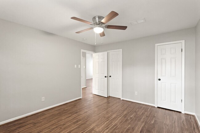 Building Photo - 12322 Wild Pine Dr