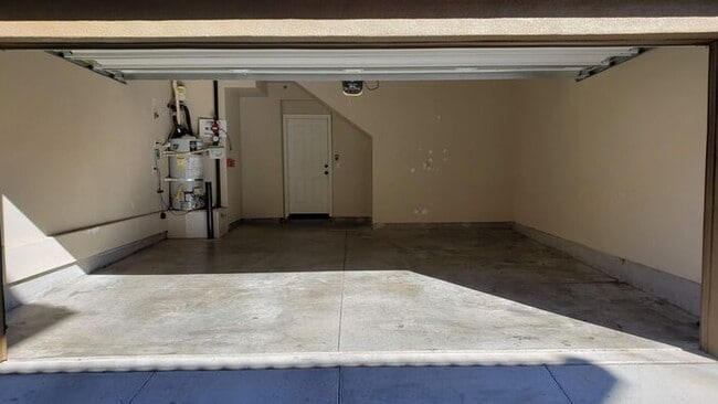 Building Photo - Esplanade At Damonte Ranch Home