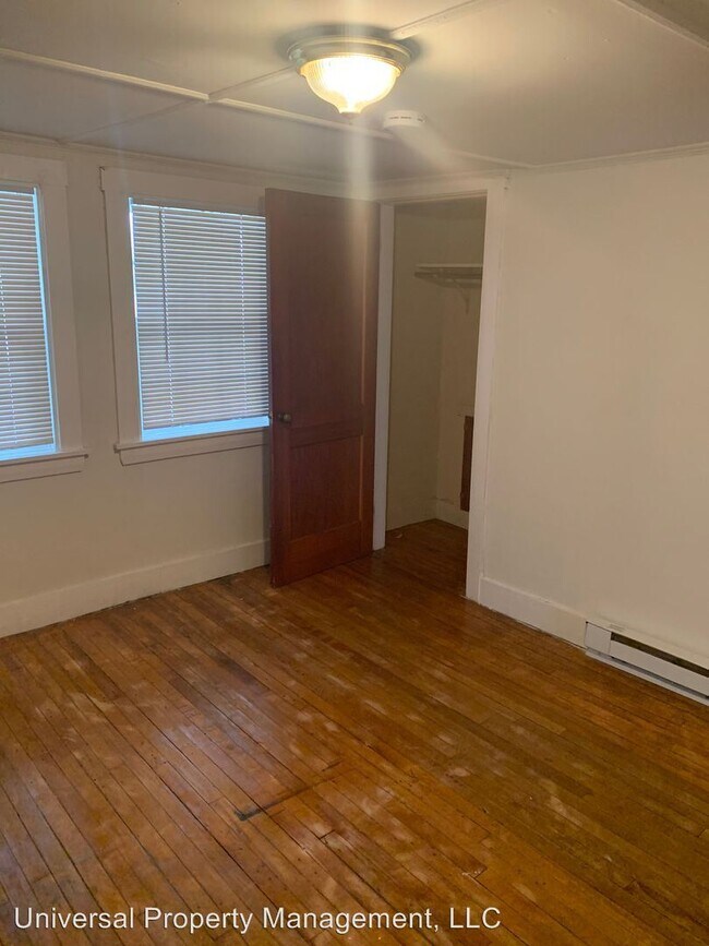 Building Photo - 24 Allen St