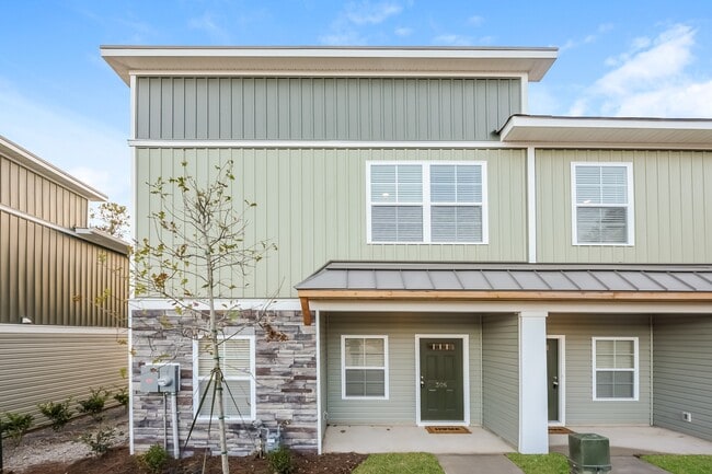 Building Photo - 231 Duck Grv Wy