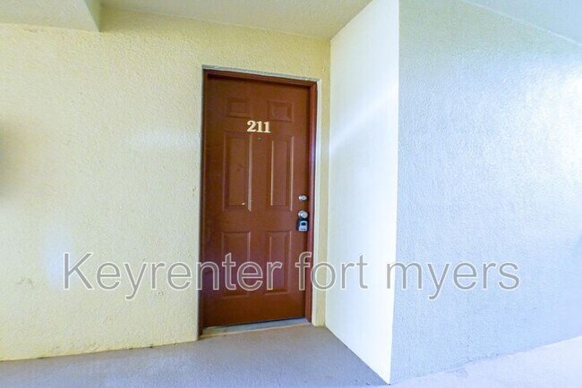 Building Photo - 4113 Residence Drive