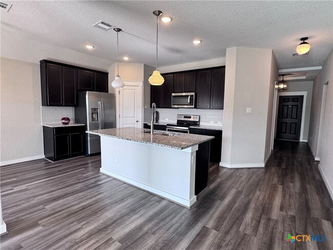 Building Photo - 300 Colthorpe Ln