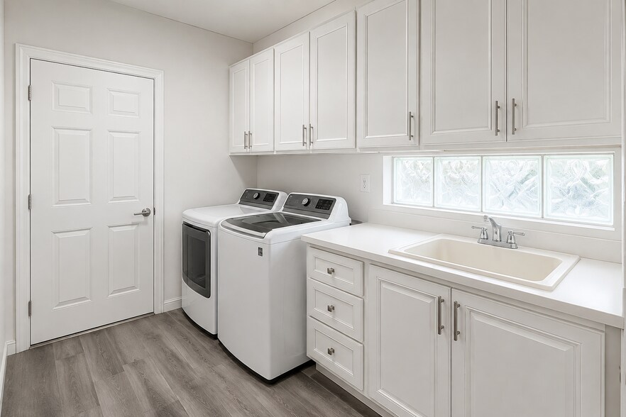 Building Photo - 7046 Fish Creek Ln